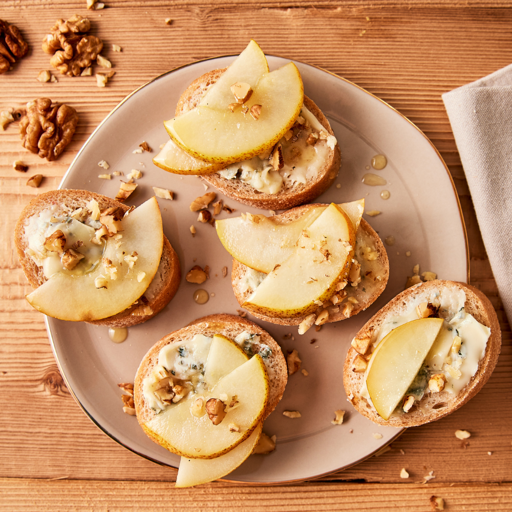 Birnen-Gorgonzola-Walnuss-Bruschetta - Schnitzer